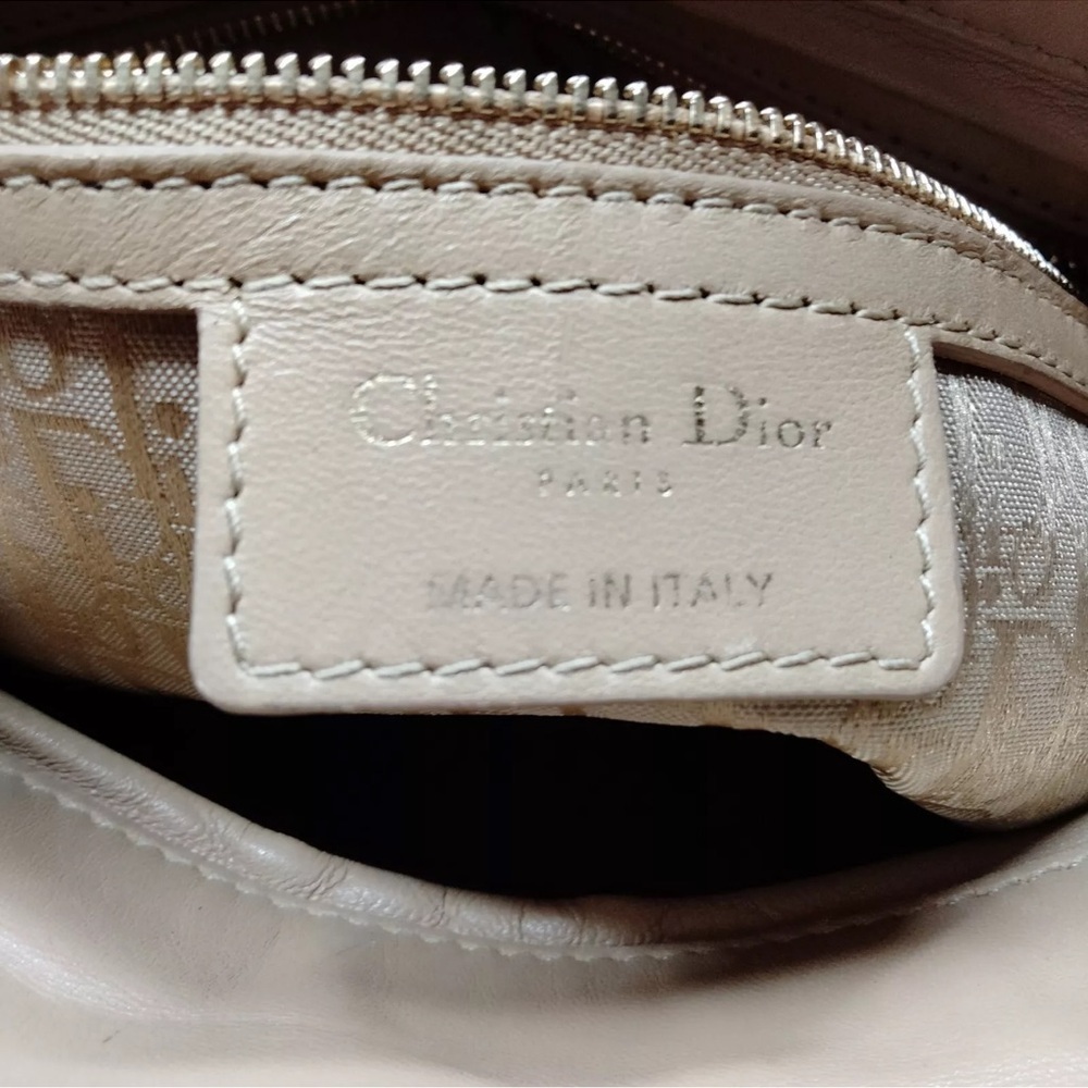 Dior‎ Tan Quilted lady Dior Handbag in excellent condition - Picture 8 of 11